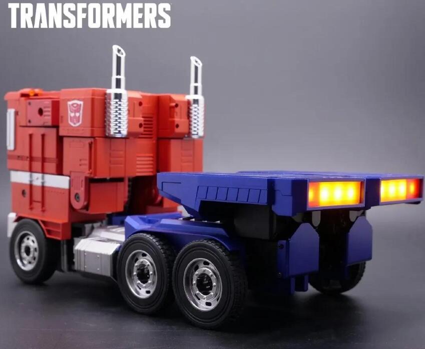 Transformers-Optimus Prime 
