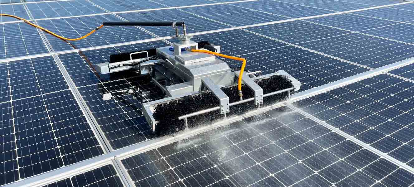 Roboter zur Reinigung von Solarmodulen