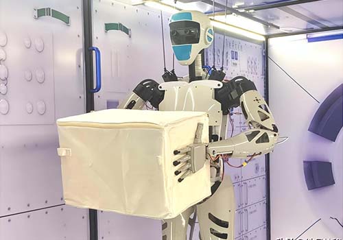 Die chinesische Raumstation wird mit humanoiden Robotern ausgestattet, die sich mit Waffen verteidigen können. Wie ist es im Vergleich zu Teslas Optimus Prime?