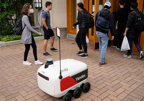 AMR-Roboter liefern Essen auf die Straße, werden Takeaway-Jobs ersetzt?